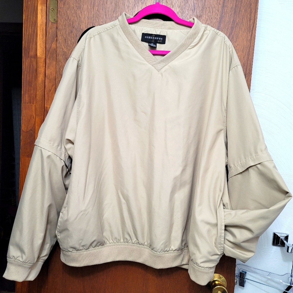 NWOT.  Consensus Golf Men's Jacket.  Size XXL.  (339)